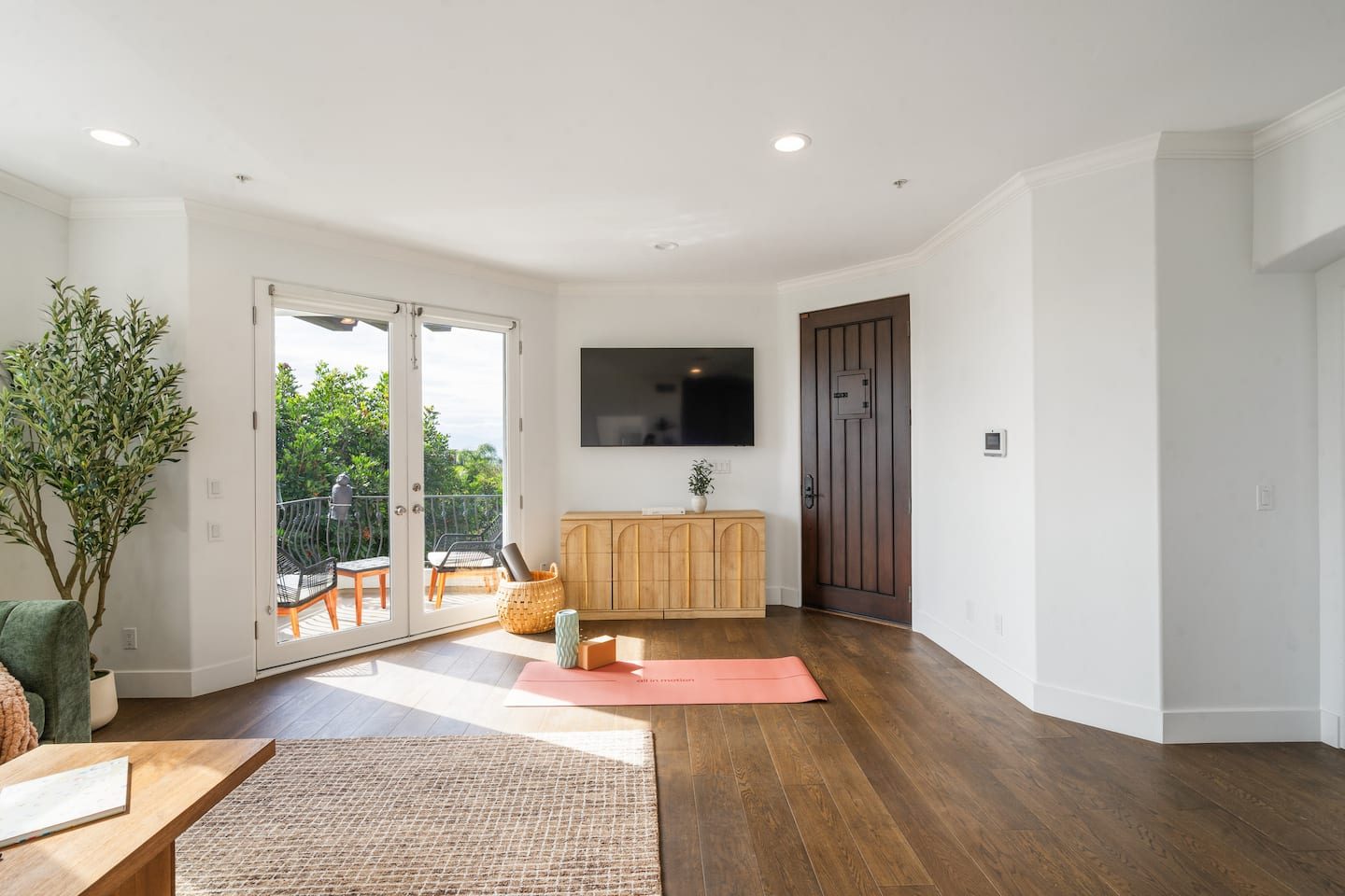 Golden Hour View interior